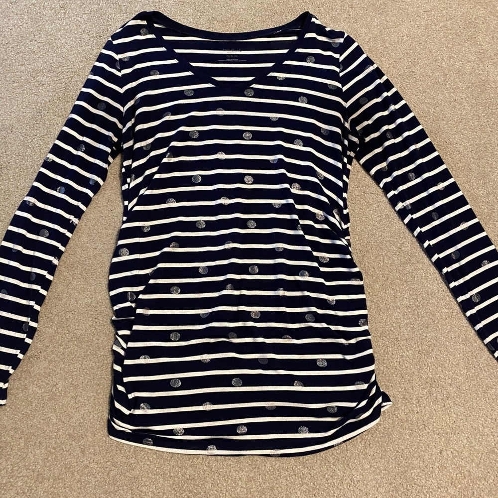 Motherhood Maternity long sleeve shirt